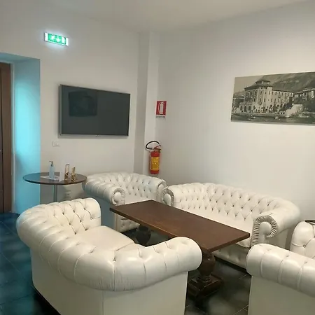 Hotel Malcesine Otel 3*