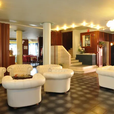 Hotel Malcesine Otel 3*